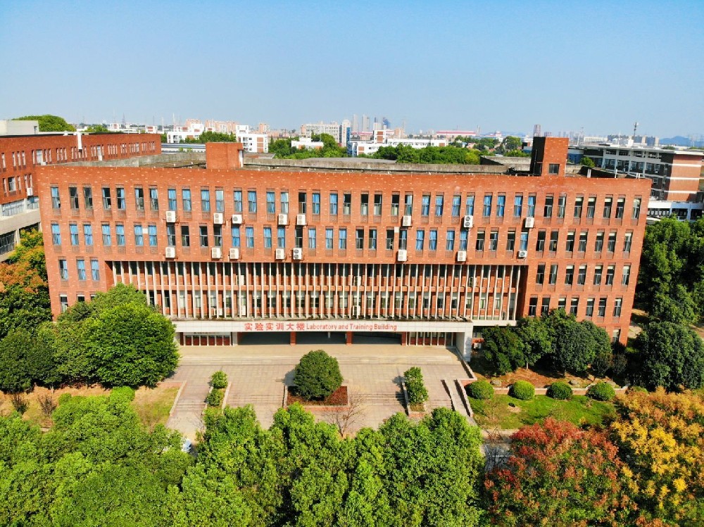学校概况